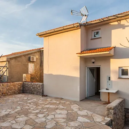 Cozy In Zadar With Sea And Mountain Views Apartment *