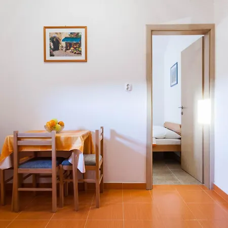 Apartment Cozy In Zadar With Sea And Mountain Views *